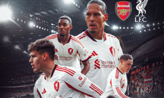 Liverpool möter Arsenal i vita tröjor