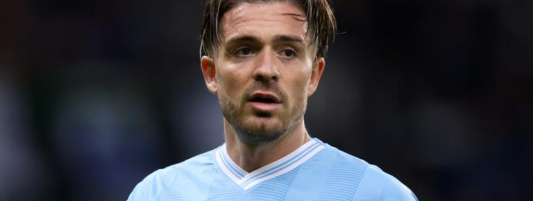 Manchester Citys 100 miljoner superstjärna klipptes!