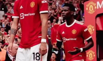 Manchester Uniteds fotbollströjor är heta och favoriserade av Adidas