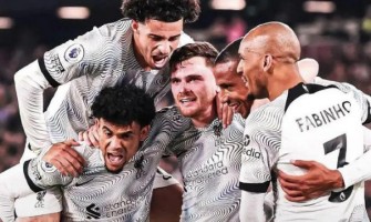 bryta förtrollningen