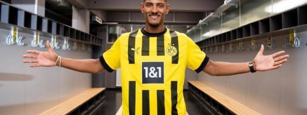 Haller tar över tröjan nr 9 som Håland lämnat