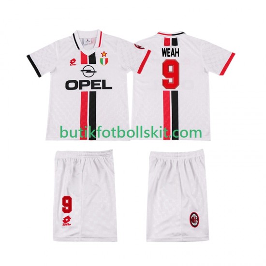 AC Milan WEAH 8 1996 1997 Retro Barn Borta Matchtröja Kortärmad