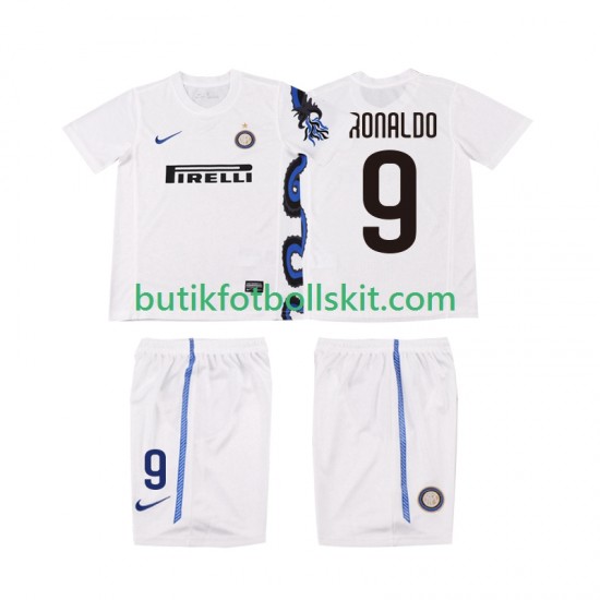 Inter Milan Ronaldo 9 Retro Barn Borta Matchtröja 2011 2010 Kortärmad