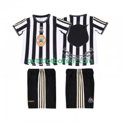 Newcastle United 1997 Retro Barn Hemma Matchtröja 1999 Kortärmad