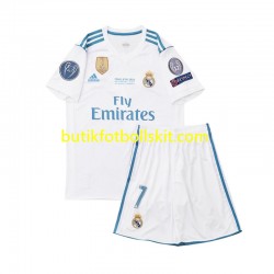 Real Madrid Cristiano Ronaldo 7 2017 Retro Barn Hemma Matchtröja Kortärmad