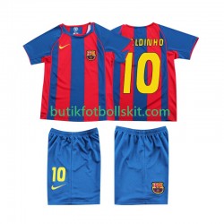FC Barcelona RONALDINHO 10 Retro Barn Hemma Matchtröja 2004 Kortärmad