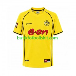 Borussia Dortmund Retro Män Hemma Matchtröja 2002 Kortärmad