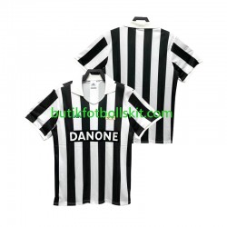 Juventus 1992 1994 Retro Män Hemma Matchtröja Kortärmad Juventus 1992 1994 Retro Män Hemma Matchtröja Kortärmad