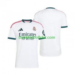 Real Madrid Män Hemma Matchtröja 2026/27 Kortärmad Real Madrid Män Hemma Matchtröja 2026/27 Kortärmad