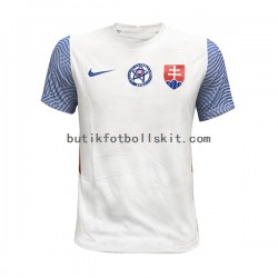 Slovakien Män Borta Matchtröja 2022/23 Kortärmad